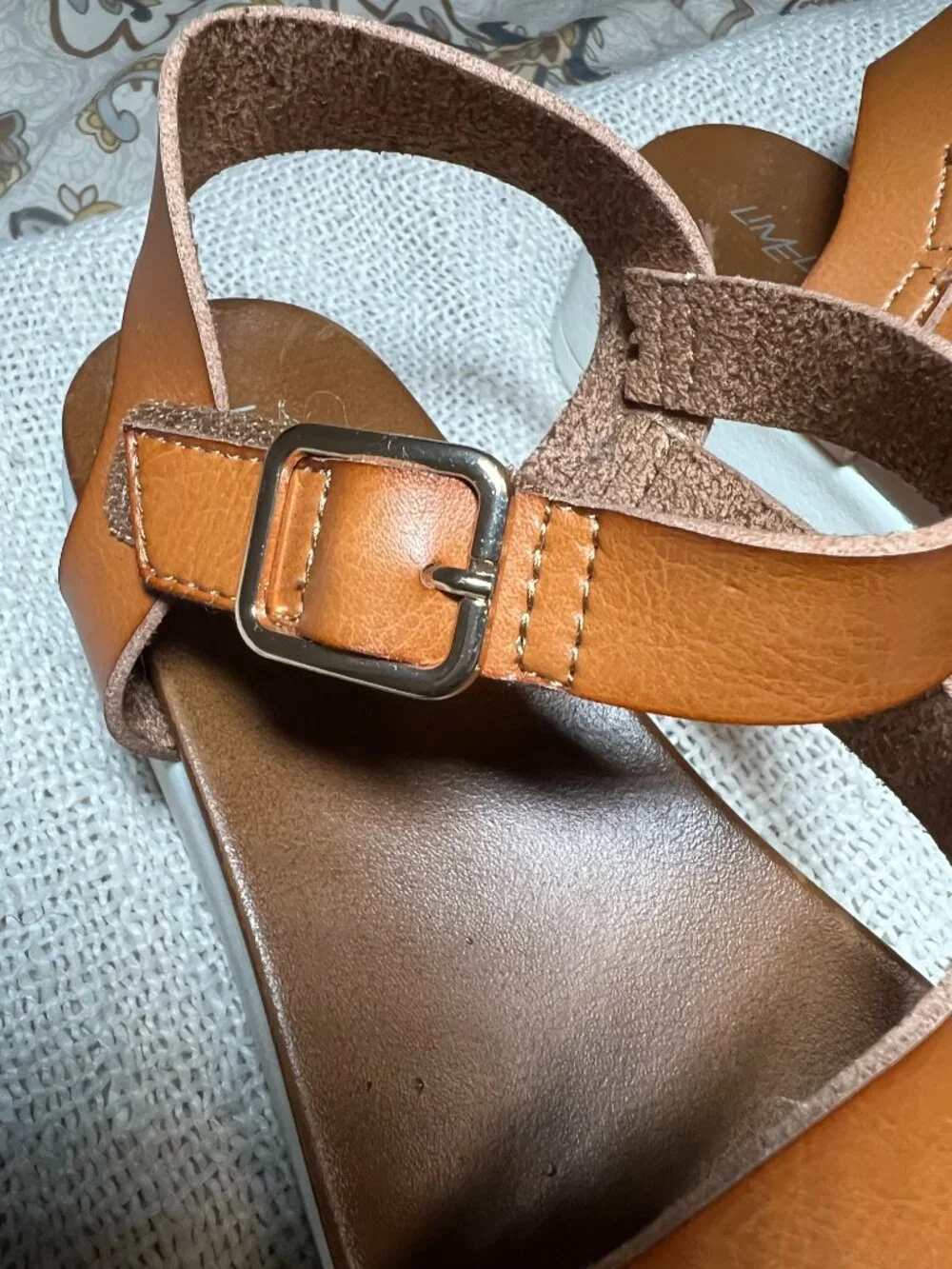 Limelight Girls Brown Strappy Sandals – Size 3 – Pre-Owned